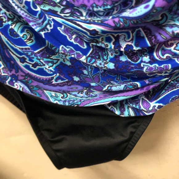 Dream shaper plus size one piece bathing suit - Picture 7 of 8